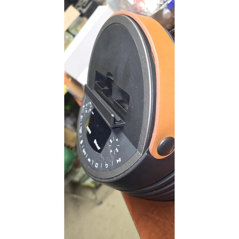 Singing Machine SingCast One karaoke system. No Microphone